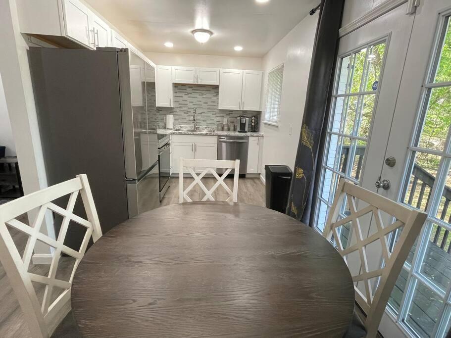 ריברדייל Four Bedroom Home Near Hartsfield Jackson Airport מראה חיצוני תמונה